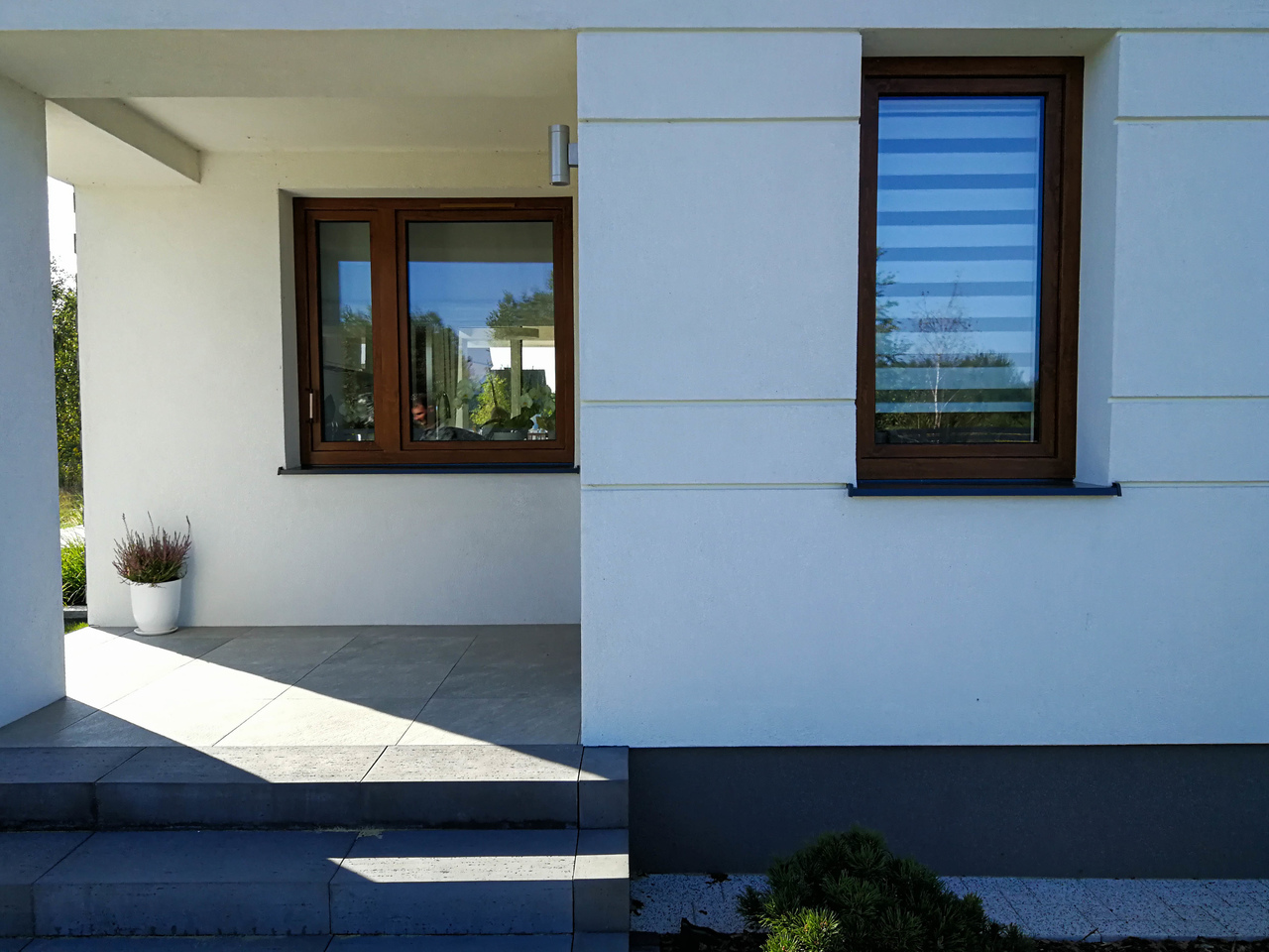 uPVC windows IDEAL 4000 , front and garage door, wooden roof windows realization
