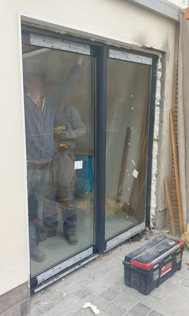 aluminium patio door installation