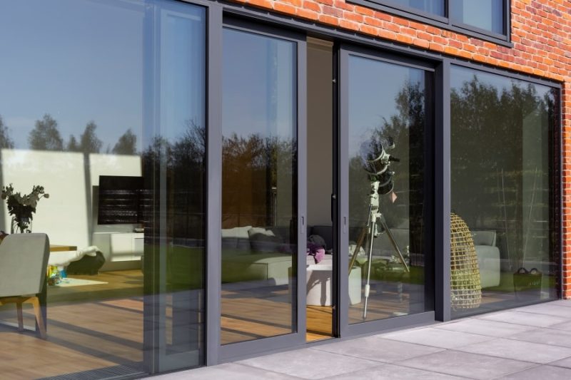12 questions to ask before buying sliding doors - Fenbro