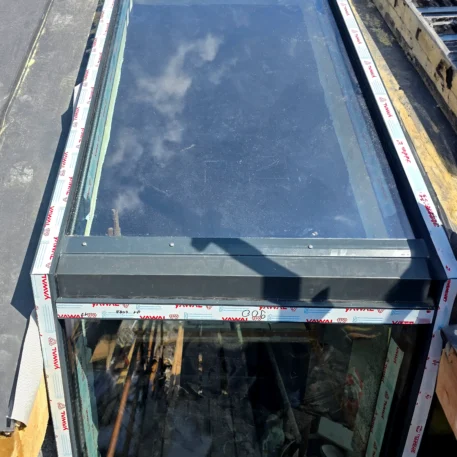 Feature Window Yawal FA 50N