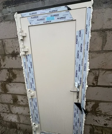 Aluminium Doors MB-79N